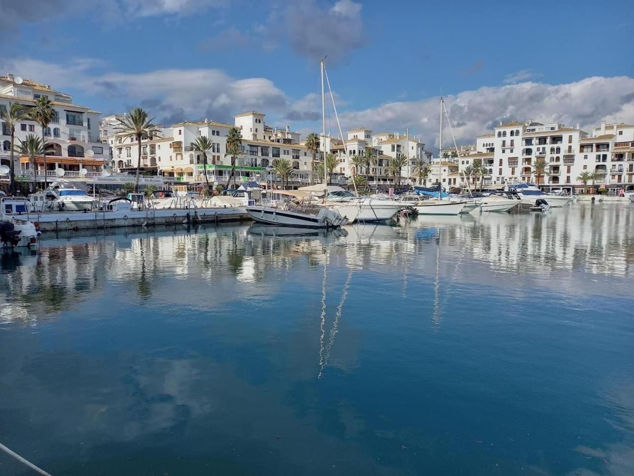 Puerto De La Duquesa Minimum 3 Nuits Lejlighed Manilva Eksteriør billede